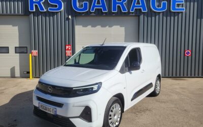 OPEL COMBO CARGO « M » 650 KG 1.5 Blue HDI 100CH S&S 03 PLACES NEUF