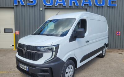 RENAULT MASTER IV 3T5 ( F3500 ) L2H2 FWD FOURGON 2.0 Blue DCI 150 EXTRA 03 PLACES NEUF
