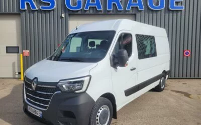 RENAULT MASTER L2H2 F3500 FOURGON 2.3 Blue DCI 150 GRAND CONFORT CABINE APPROFONDIE FIXE 07 PLACES avec HABILLAGE BOIS COMPLET