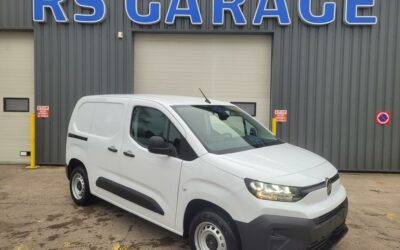 CITROEN BERLINGO III PHASE 2 VAN ( FOURGON ) STANDARD « M » 650KG 1.5 Blue HDI 100CH S&S 03 PLACES NEUF