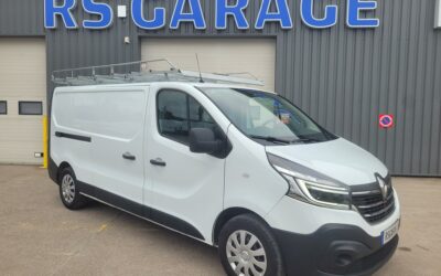 RENAULT TRAFIC III L2H1 FOURGON 1.6 Blue DCI 95 GRAND CONFORT 03 PLACES + GALERIE
